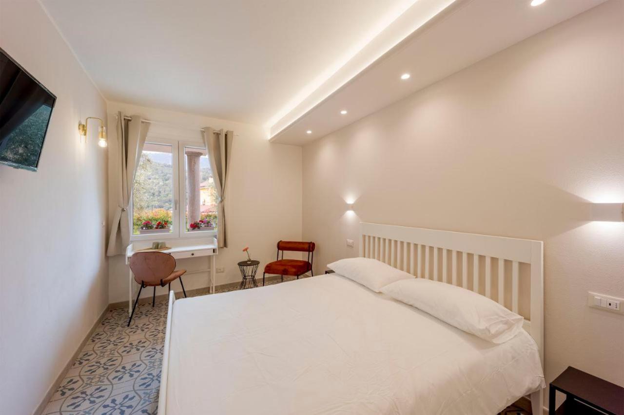 Gli Ulivi Rooms And Breakfast Marina dʼMarina dʼAndora Exterior foto